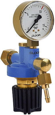 Low pressure regulator with Pressure Indicatio